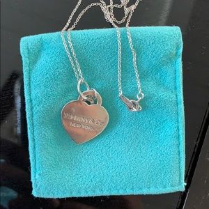 Tiffany & Co necklace w pouch
